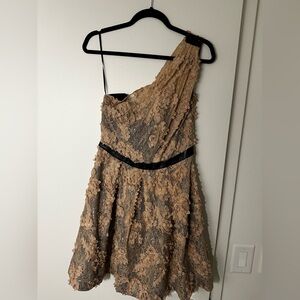 Tan Floral one-shoulder dress